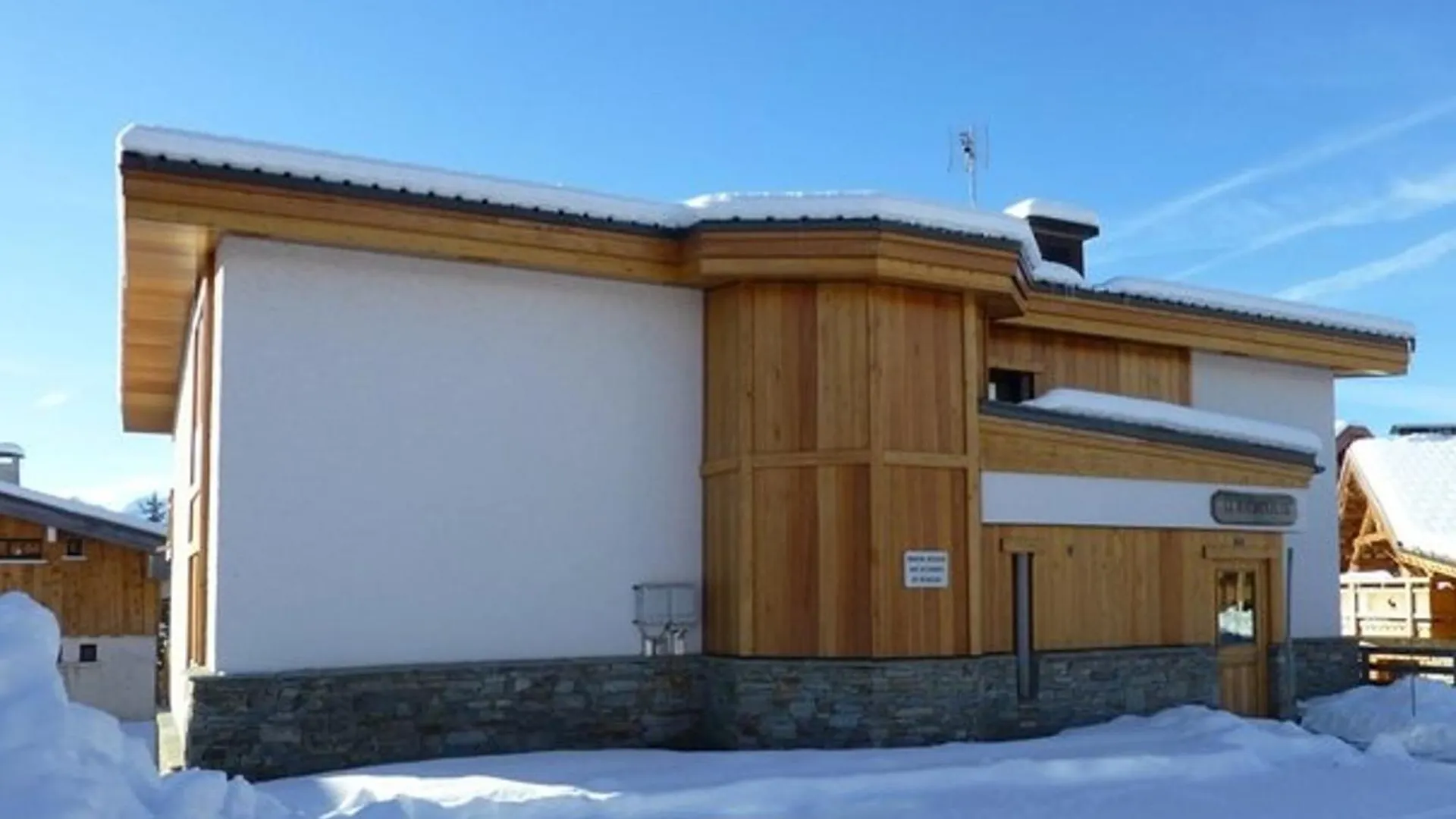 Appartement Cosy Au Coeur De L'Alpe D'Huez - 6 Pers, 38M², Balcon Sud, Skis A 240M - Fr-1-405-79